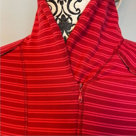 lululemon athletica Red Striped Long Sleeve Top 1/4 zip - Picture 3 of 6